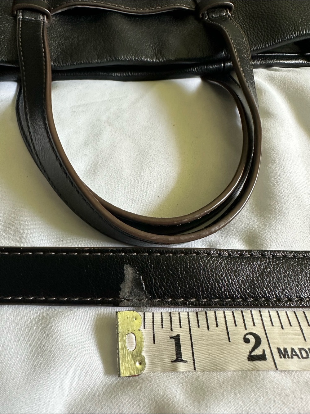 Fossil Black Leather Tote with Gold Hardware Work Tote EUC - Picture 12 of 12